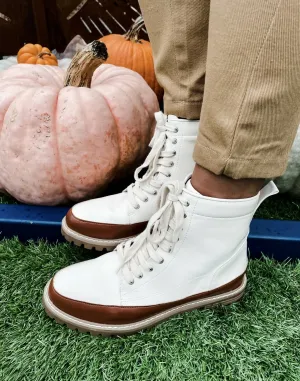 Alissa Hiking Boots