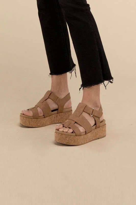 Fortune Dynamic Chic AMENDA-S Platform Sandal Wedge