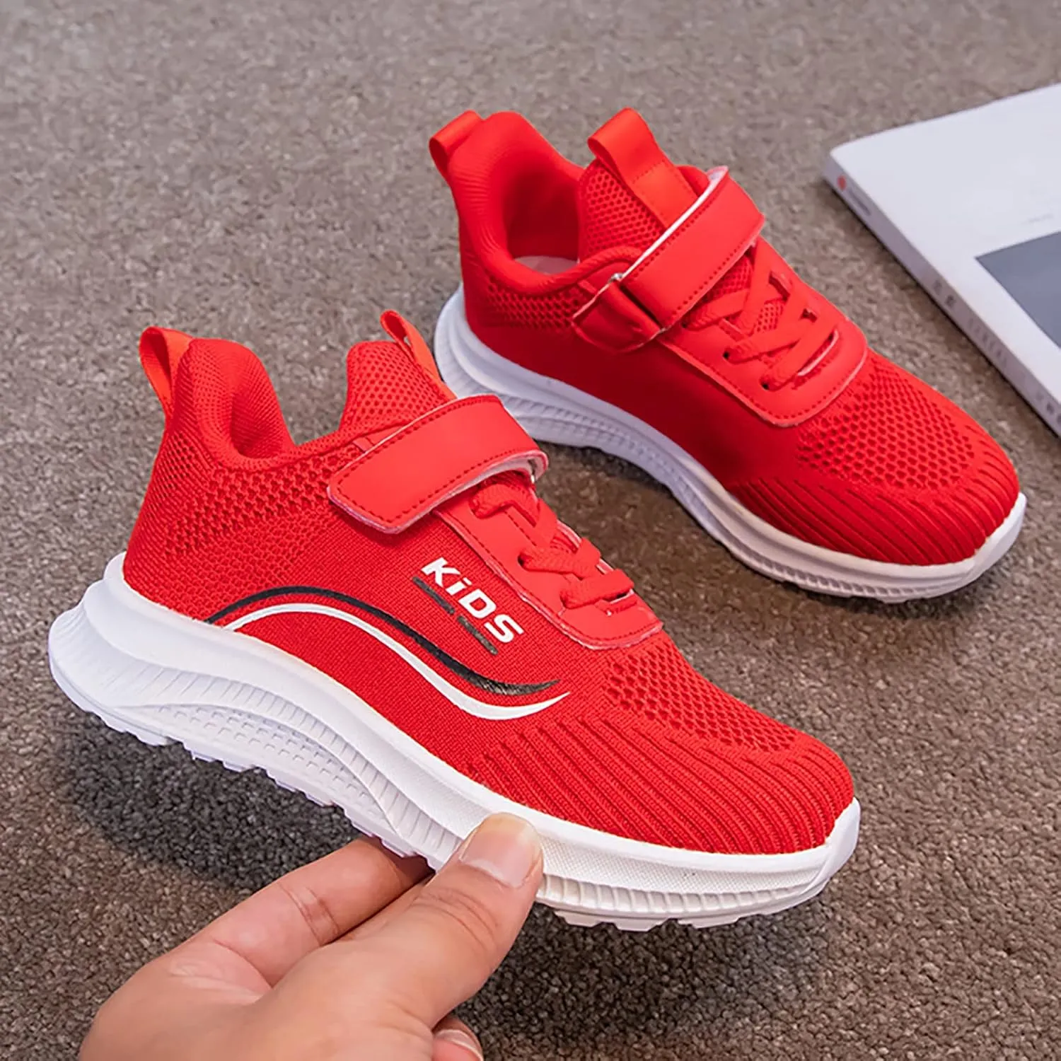 IWIHMIV Kids Tennis Running Shoes Athletic Lightweight Sports Lightweight Walking Shoes for Boys Girls