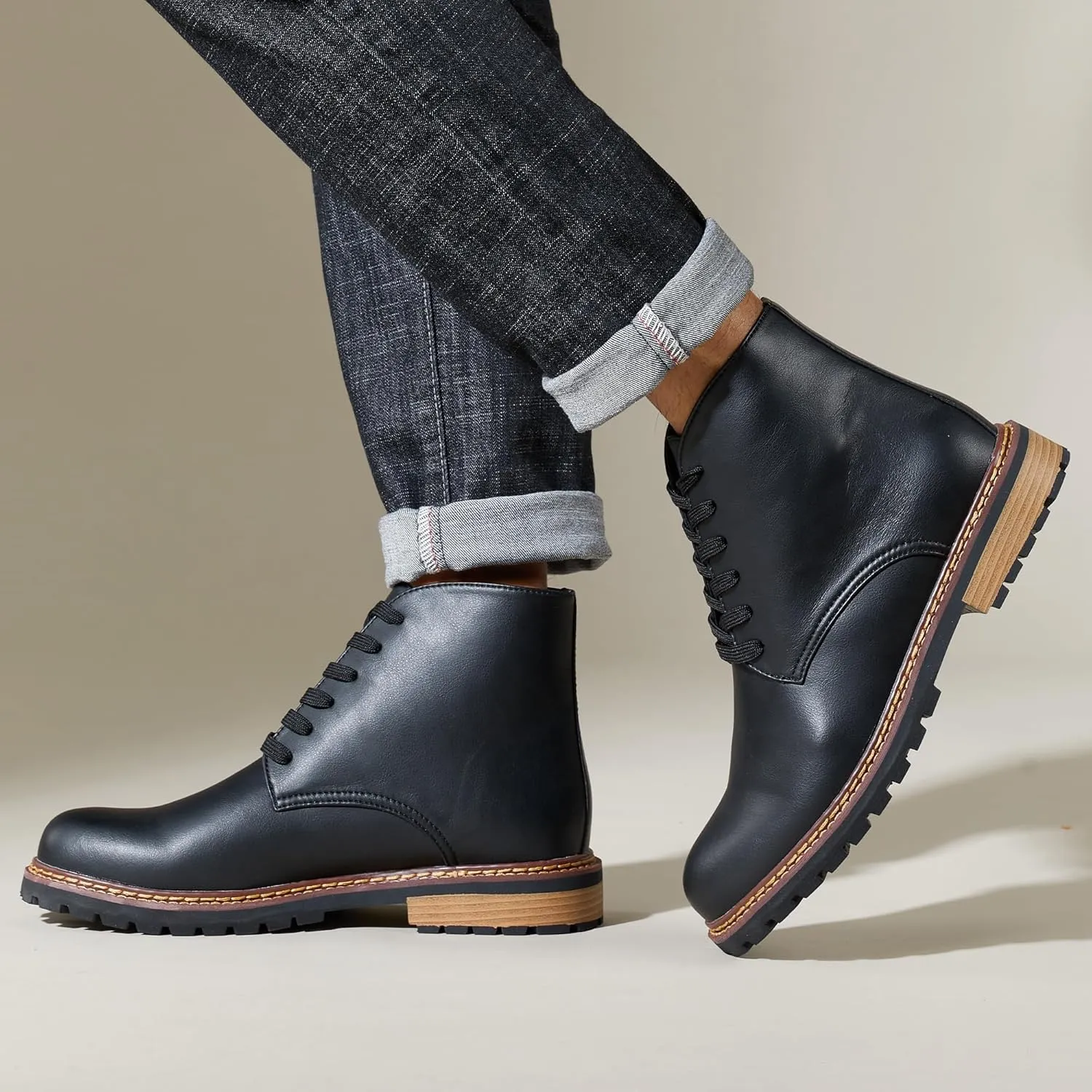 Men's Black High Top Lace Up Cycling Boots Wear-Resistant And Durable Tactical Boots Outdoor Comfort Anti Slip Mountain Walking Boots High Protection Chukka Boots Classic Casual Denim Boots