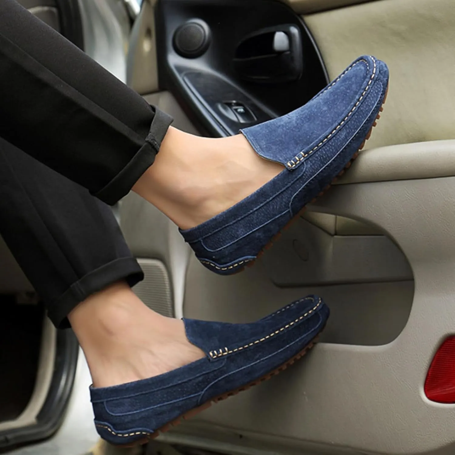 Men's Handmade Suede Slip-On Loafers Fashionable Round Wide Toe Non-Slip Casual Formal Boat Shoes Work Driving Casual Penny Loafers for Men