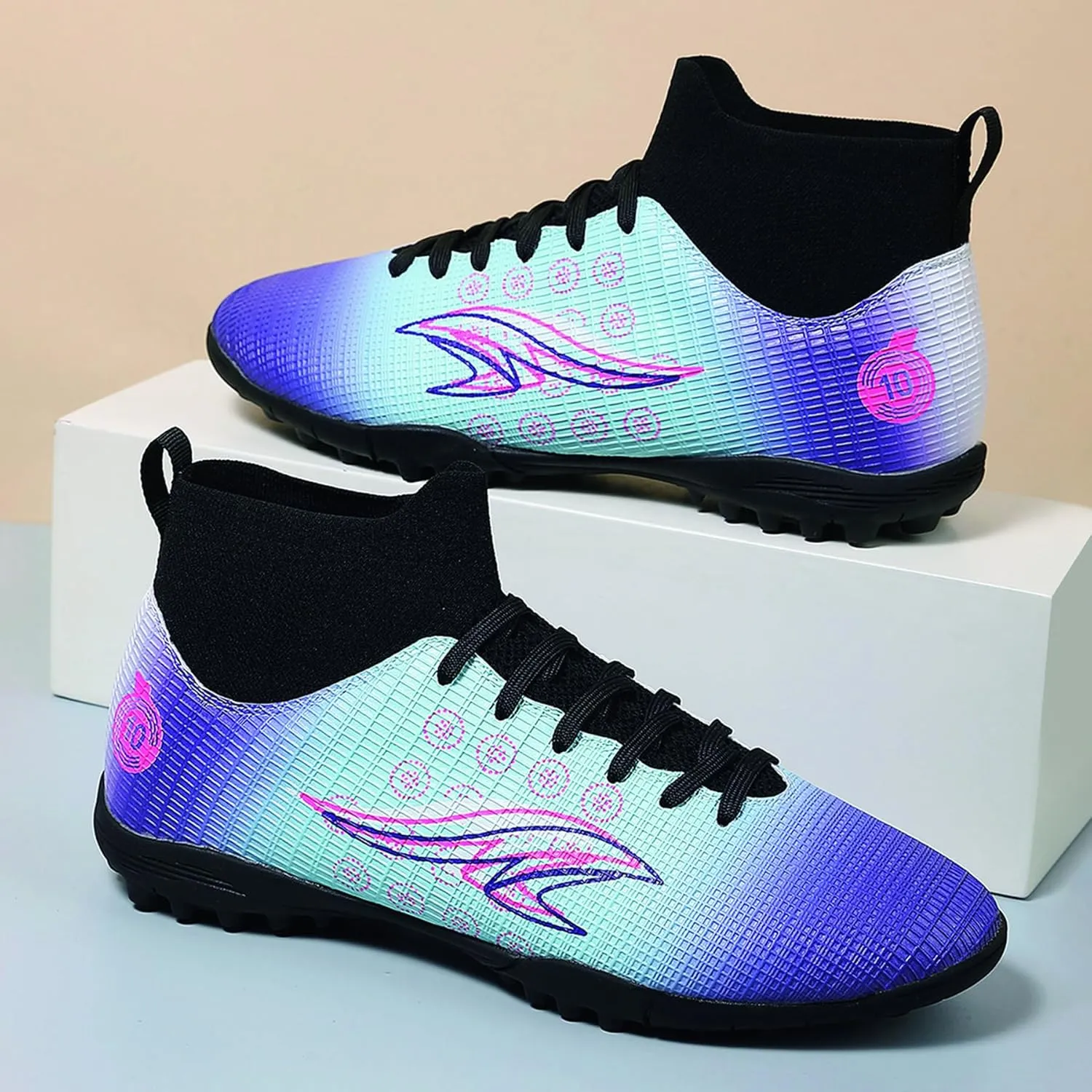 Men's high top Football Shoes, Lightweight Training Five-a-Side Soccer Shoes