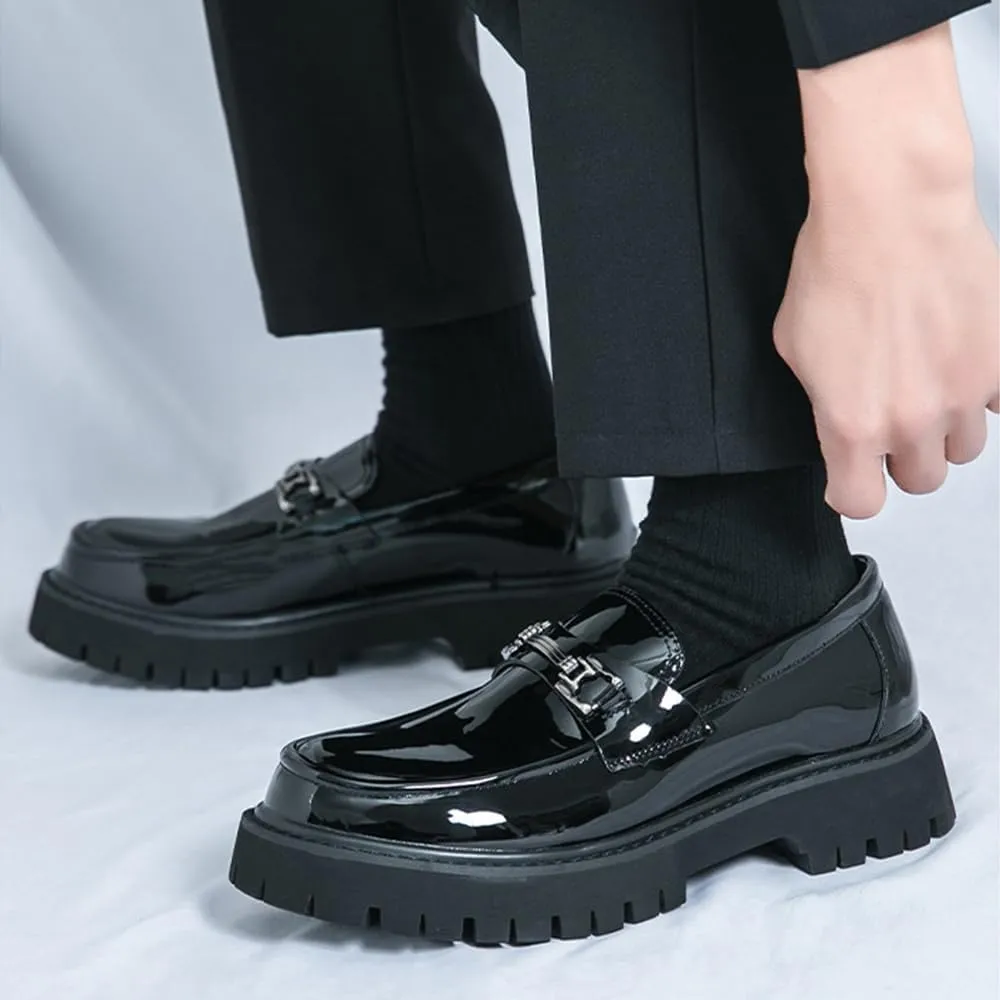 Men's Patent Leather Platform Penny Loafers Fashion Metal Decoration Non-Slip Lug Sole Business Dress Shoes Comfort Slip-on Round Toe Casual Work Shoes