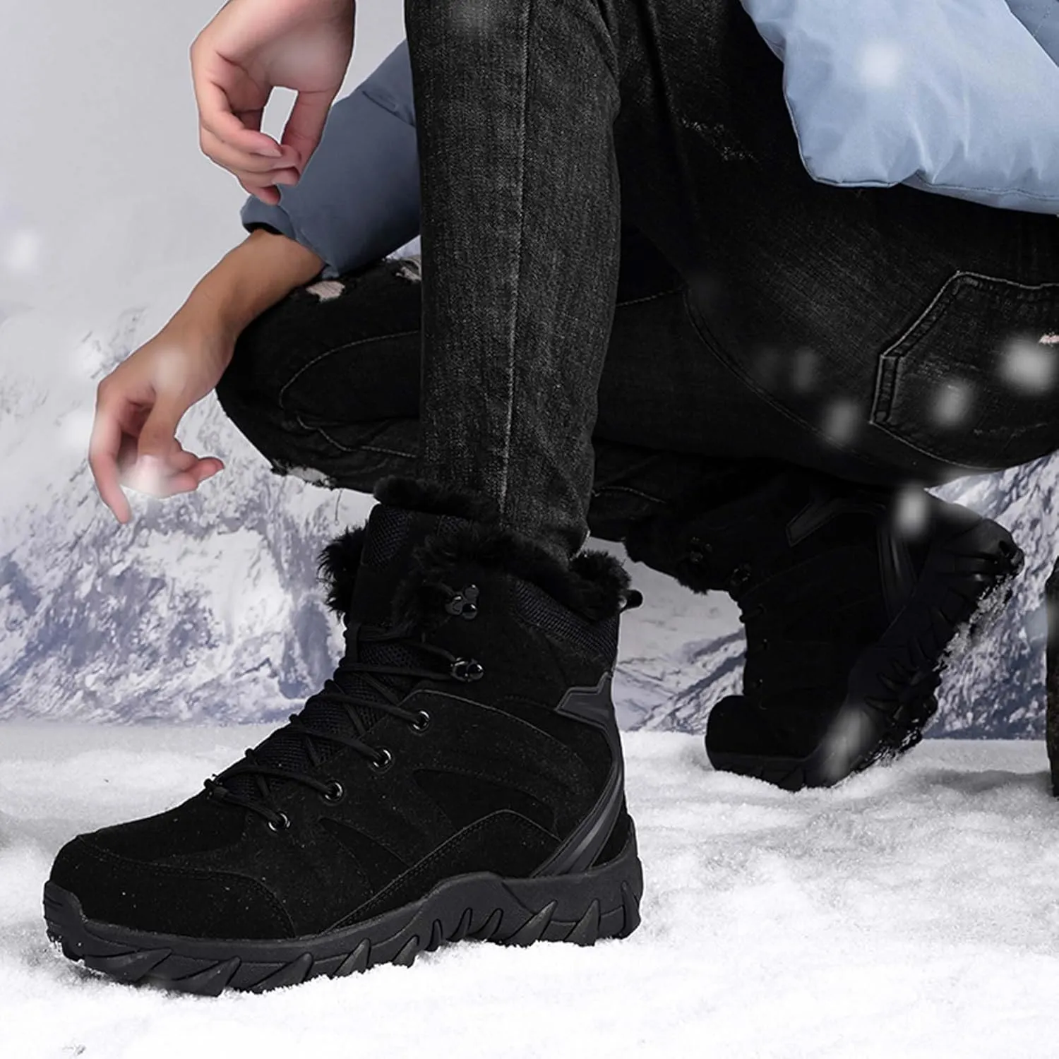 Men's Velvet Thickened Outdoor Hiking Tactical Boots Training Military Boots Waterproof Anti Slip Wear-Resistant Tactical Boots Work Boots Combat Boots