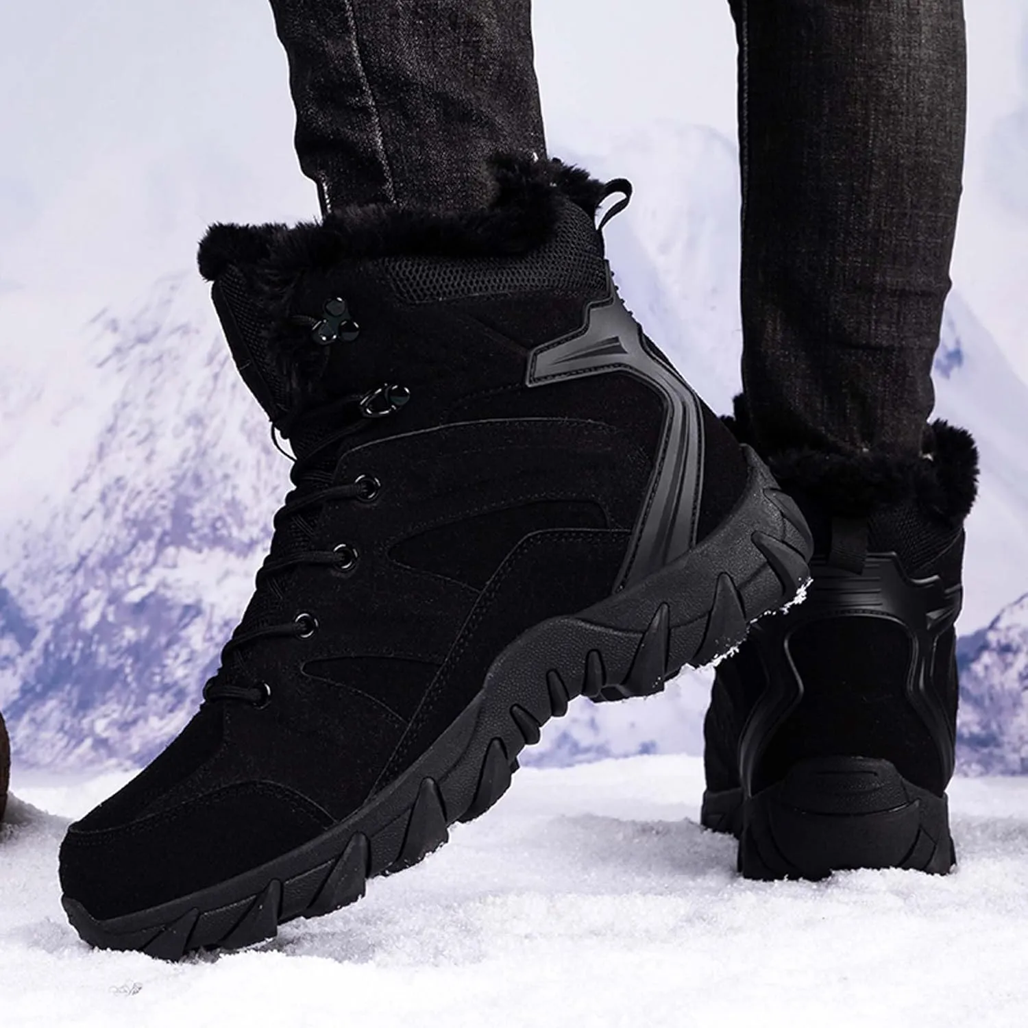 Men's Velvet Thickened Outdoor Hiking Tactical Boots Training Military Boots Waterproof Anti Slip Wear-Resistant Tactical Boots Work Boots Combat Boots