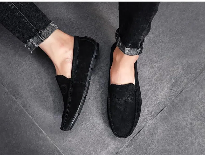 New Men's Loafers Round Toe Suede Vamp Driving Loafers Slip Resistant Comfortable Flat Heel Fashion Slip-on
