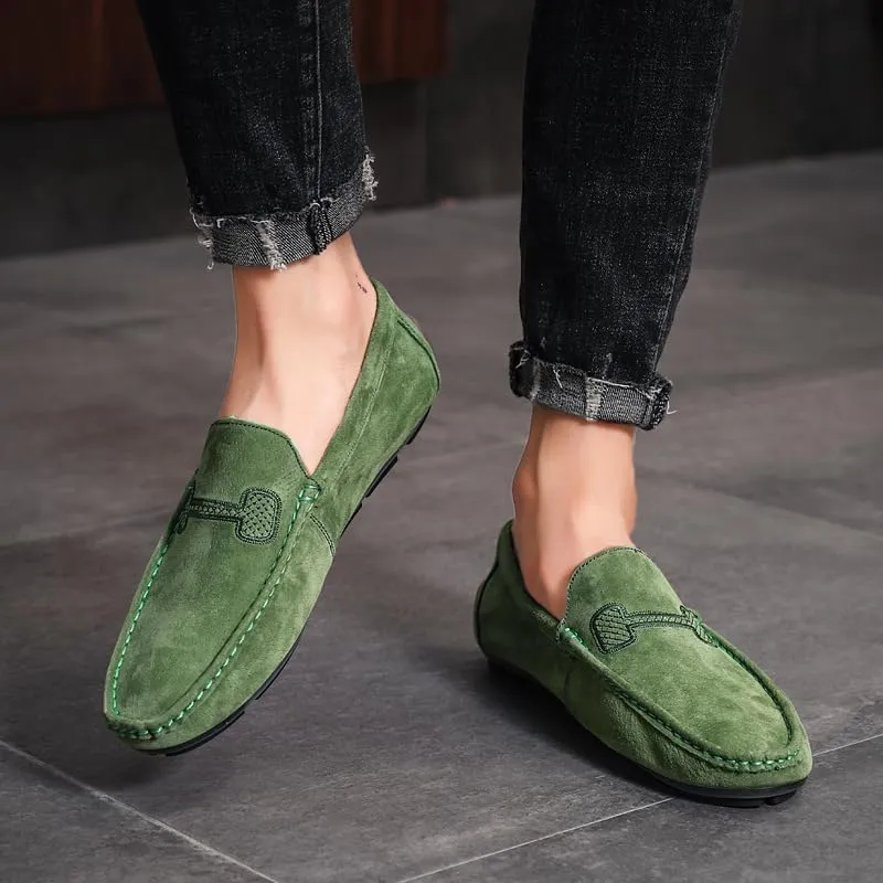 New Men's Loafers Round Toe Suede Vamp Driving Loafers Slip Resistant Comfortable Flat Heel Fashion Slip-on