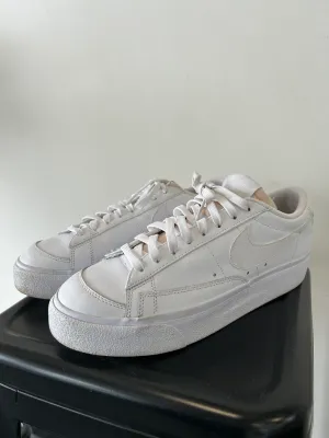 Nike Womens Athletic Shoes Womens 11
