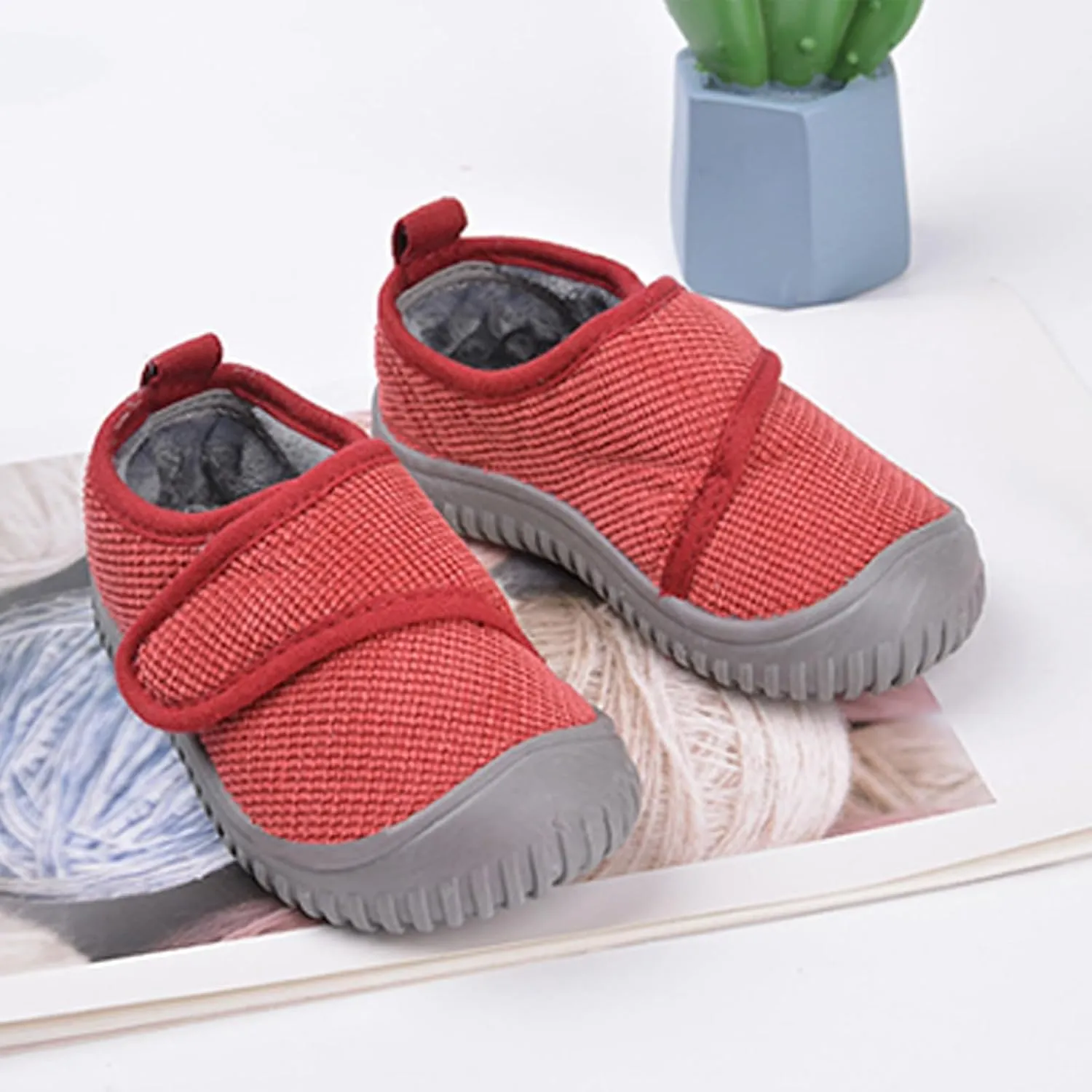 Toddler Barefoot Shoes Kids Breathable Sneakers Soft Slip On Tennis Shoes Girls Boys Breathable Walking Footwear